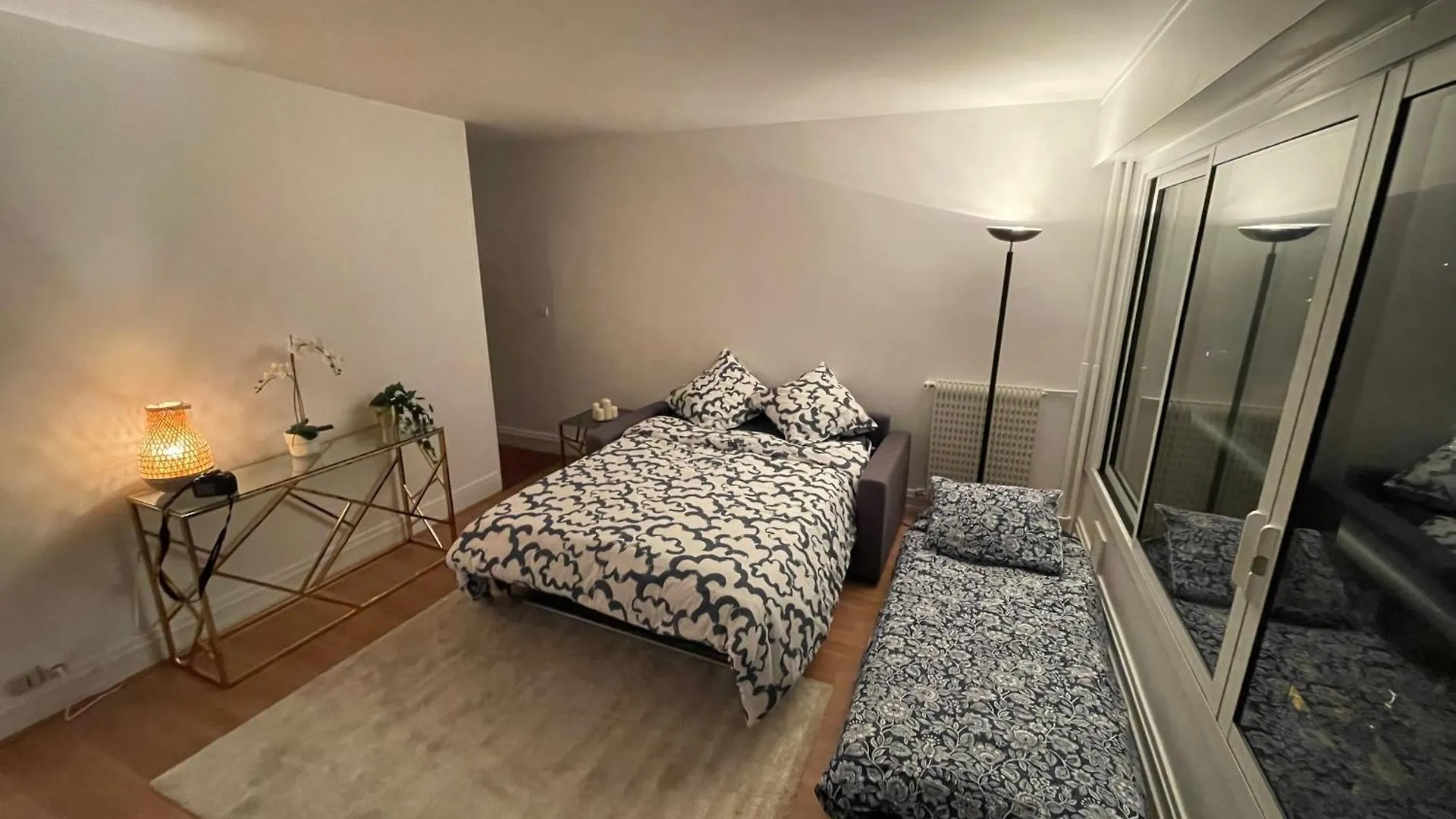 شقة Studio Cosy Avec Vue Sur باريس